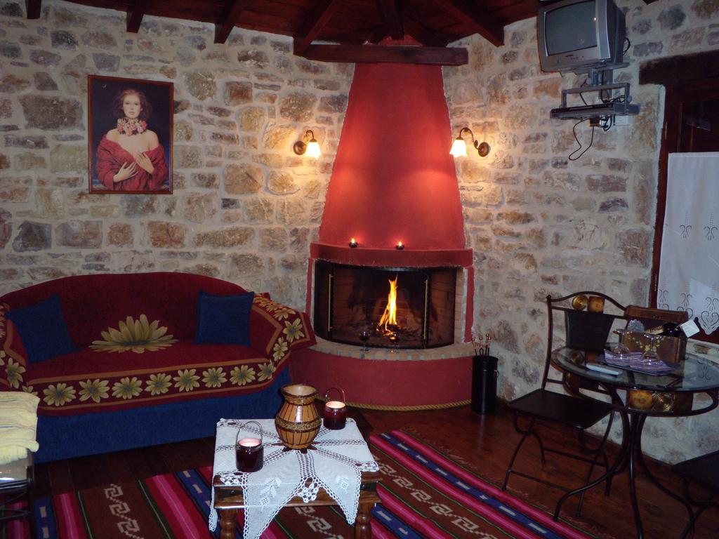 Arhontiko Kordopati Traditional Guesthouse Daras Habitación foto